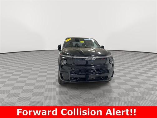 2025 Chevrolet Silverado EV RST