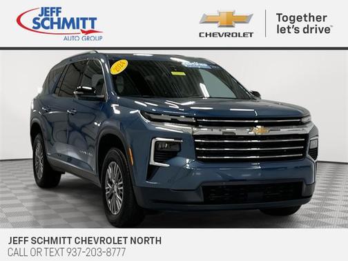 2024 Chevrolet Traverse LT