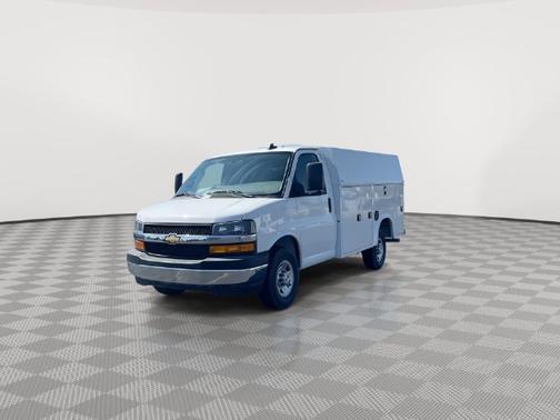 Summit White 2025 Chevrolet Express 3500 Work Van
