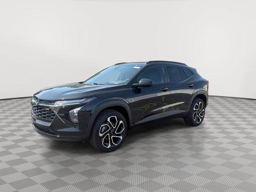 Mosaic Black Metallic 2026 Chevrolet Trax FWD 2RS