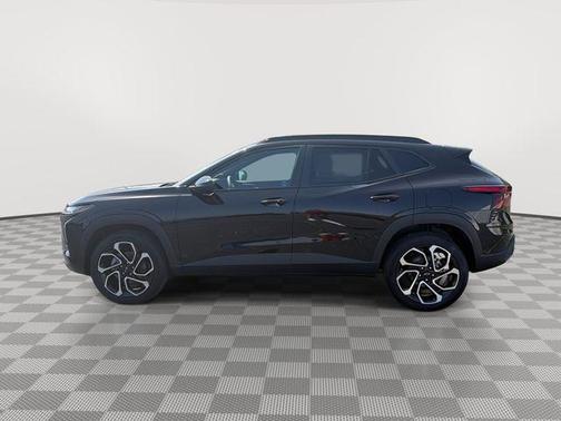 Mosaic Black Metallic 2026 Chevrolet Trax FWD 2RS