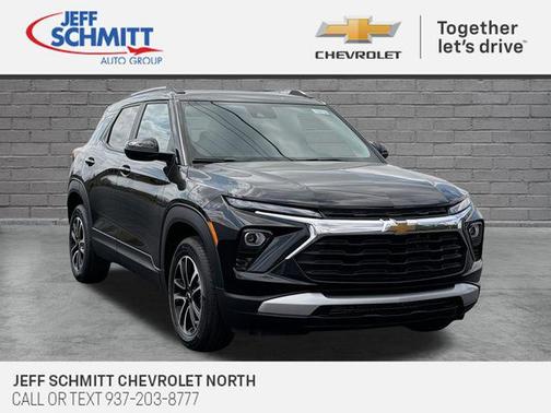 Mosaic Black Metallic 2026 Chevrolet Trailblazer LT