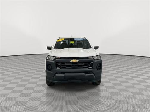 2024 Chevrolet Colorado WT
