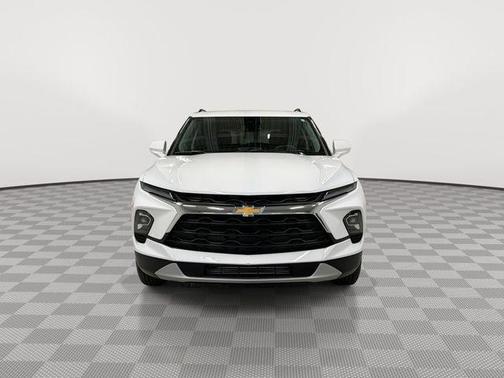 Summit White 2024 Chevrolet Blazer 2LT