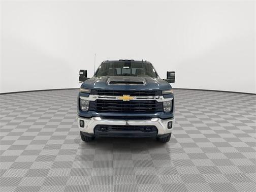 2025 Chevrolet Silverado 3500 LT