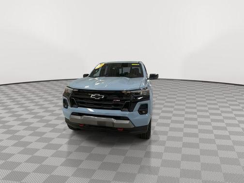 Snowdrift Metallic 2026 Chevrolet Colorado Z71
