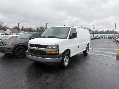 2025 Chevrolet Express 2500 RWD 2500 Regular Wheelbase WT