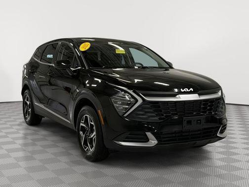 Ebony Black 2025 Kia Sportage LX