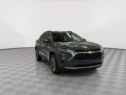 Cypress Gray 2026 Chevrolet Trax LT
