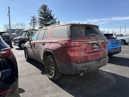 2023 Chevrolet Traverse RS