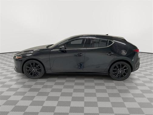 2022 Mazda Mazda3 FWD w/Premium Package