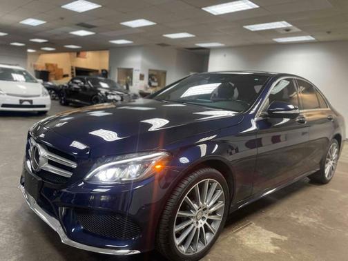 Photo 4 of 34 of 2015 Mercedes-Benz C-Class C 400 4MATIC