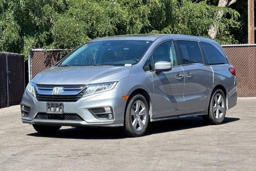 Lunar Silver Metallic 2020 Honda Odyssey EX-L