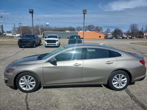 2022 Chevrolet Malibu FWD LT