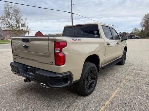 Sand Dune Metallic 2022 Chevrolet Silverado 1500 LT Trail Boss