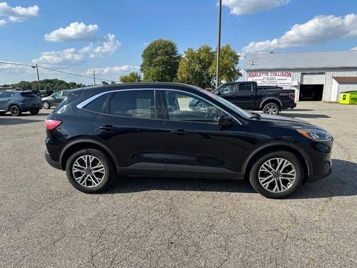 2021 Ford Escape SEL
