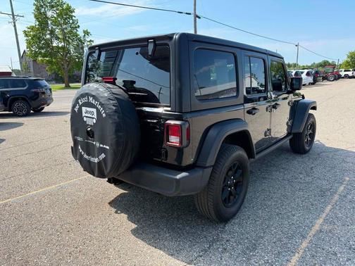 Black Clearcoat 2021 Jeep Wrangler Willys
