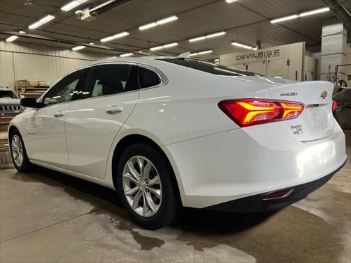 2022 Chevrolet Malibu FWD LT