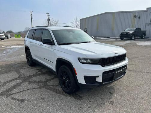 2024 Jeep Grand Cherokee L Altitude