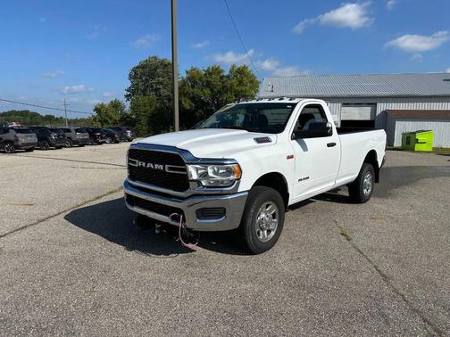 2020 RAM 2500 Tradesman Regular Cab 4X4 8' Box