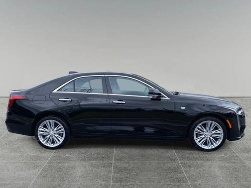 2025 Cadillac CT4 Premium Luxury