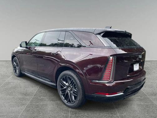 2025 Cadillac Escalade IQ 2