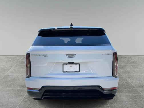 2025 Cadillac Escalade IQ 2