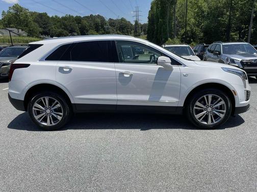 2025 Cadillac XT5 Premium Luxury