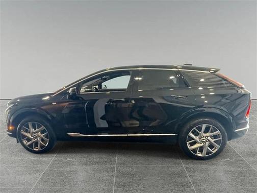 2025 Cadillac OPTIQ Luxury