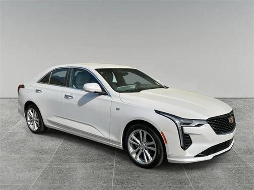 2025 Cadillac CT4 Luxury