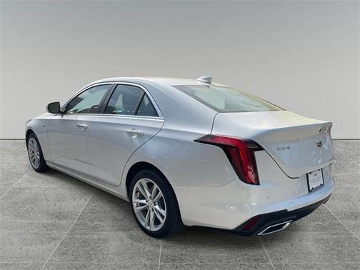 2025 Cadillac CT4 Luxury