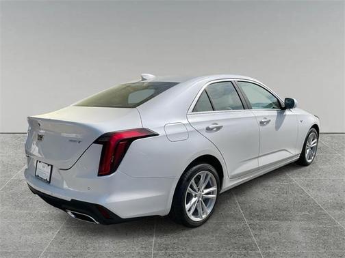 2025 Cadillac CT4 Luxury