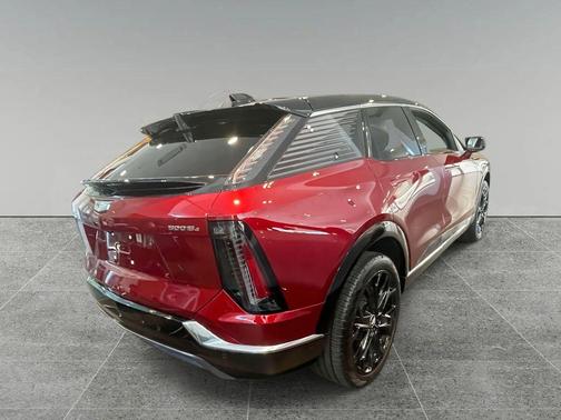 2025 Cadillac OPTIQ Luxury