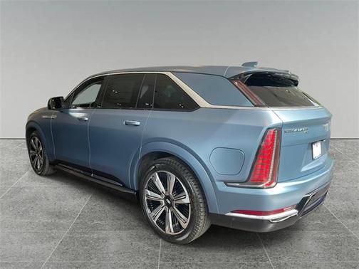 2025 Cadillac Escalade IQ Luxury