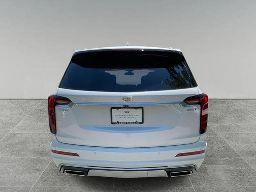 2025 Cadillac XT6 Luxury FWD