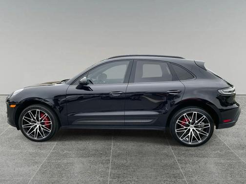 2022 Porsche Macan S