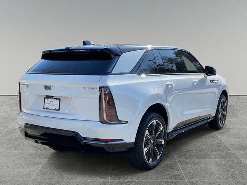 2025 Cadillac Escalade IQ 1