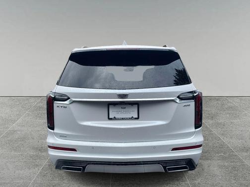 2025 Cadillac XT6 Sport AWD