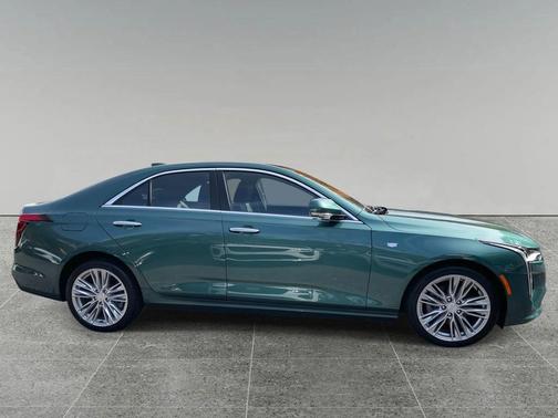 2025 Cadillac CT4 Premium Luxury