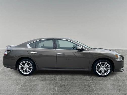 2012 Nissan Maxima SV