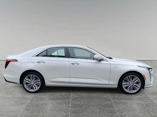 2025 Cadillac CT4 Premium Luxury