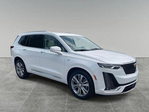 2024 Cadillac XT6 Premium Luxury FWD