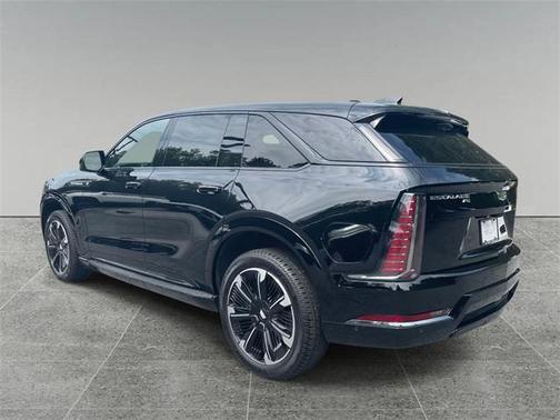 2025 Cadillac Escalade IQ 2