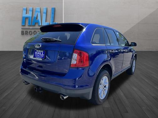 Blue Metallic 2013 Ford Edge SE