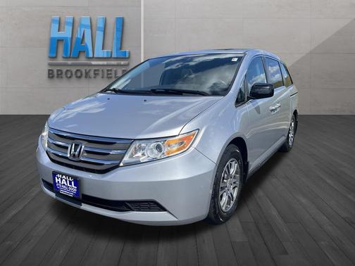 Alabaster Silver Metallic 2013 Honda Odyssey EX-L