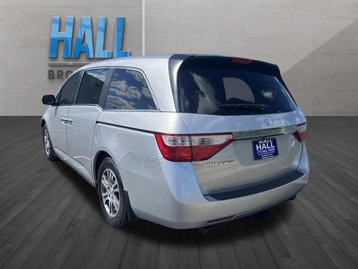 Alabaster Silver Metallic 2013 Honda Odyssey EX-L