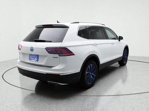 Pure White 2021 Volkswagen Tiguan 2.0T SE 4MOTION