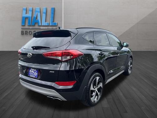 Black Noir Pearl 2018 Hyundai TUCSON Value