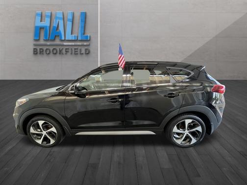 Black Noir Pearl 2018 Hyundai TUCSON Value