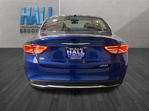 Vivid Blue Pearlcoat 2015 Chrysler 200 Limited